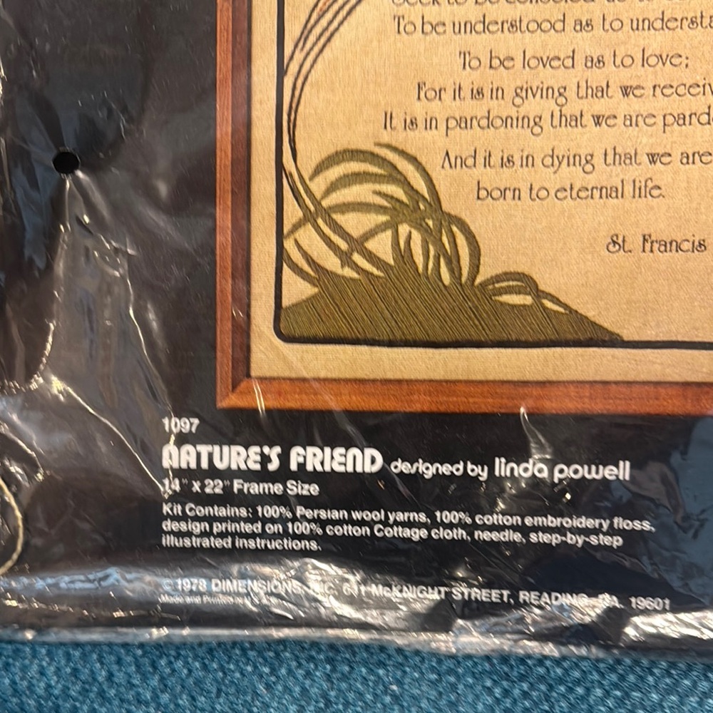 Dimensions 1097 Vintage “Nature’s Friend” St. Francis Crewel Embroidery Kit NWT - Picture 4 of 4